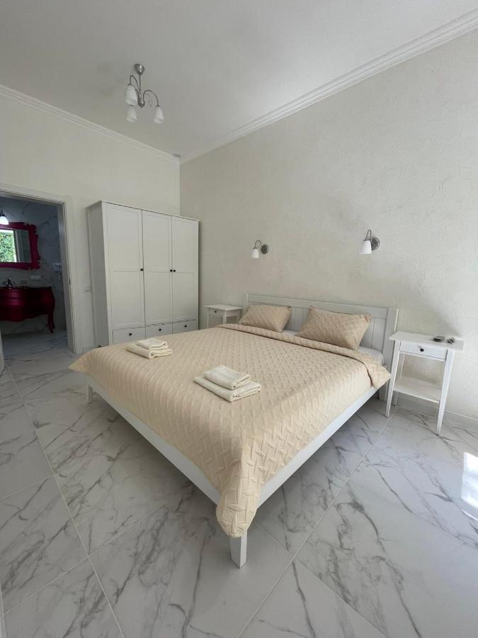 Boutique Hotel Enjoy Sergejewka Exterior foto