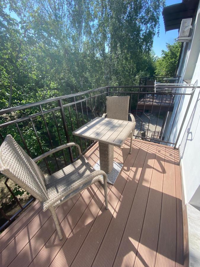Boutique Hotel Enjoy Sergejewka Exterior foto